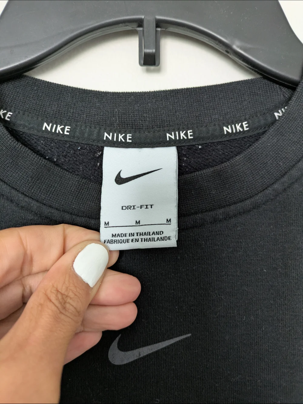 Nike Black Cropped Sweatshirt with Small Swoosh Sz M